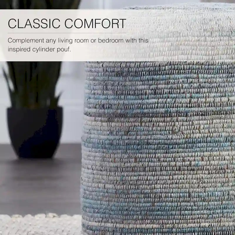 Pouf cylindrique rayé fait à la main, mélange de laine et de polyester avec rembourrage en billes.