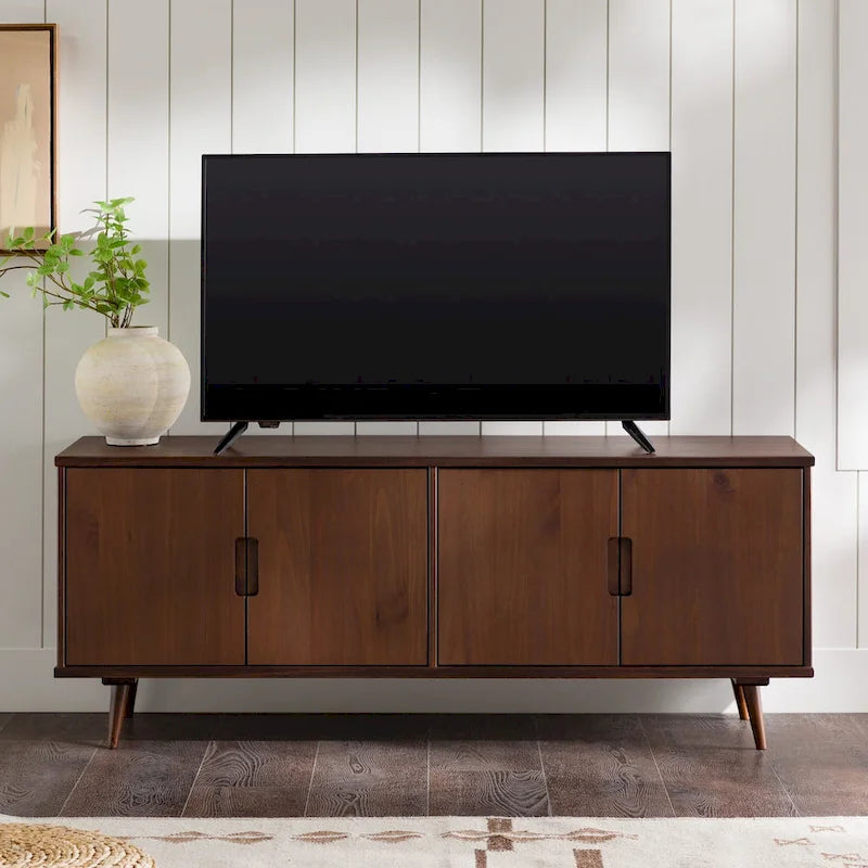 Meuble TV en bois massif de style Mid-Century Modern