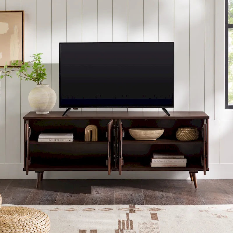 Meuble TV en bois massif de style Mid-Century Modern